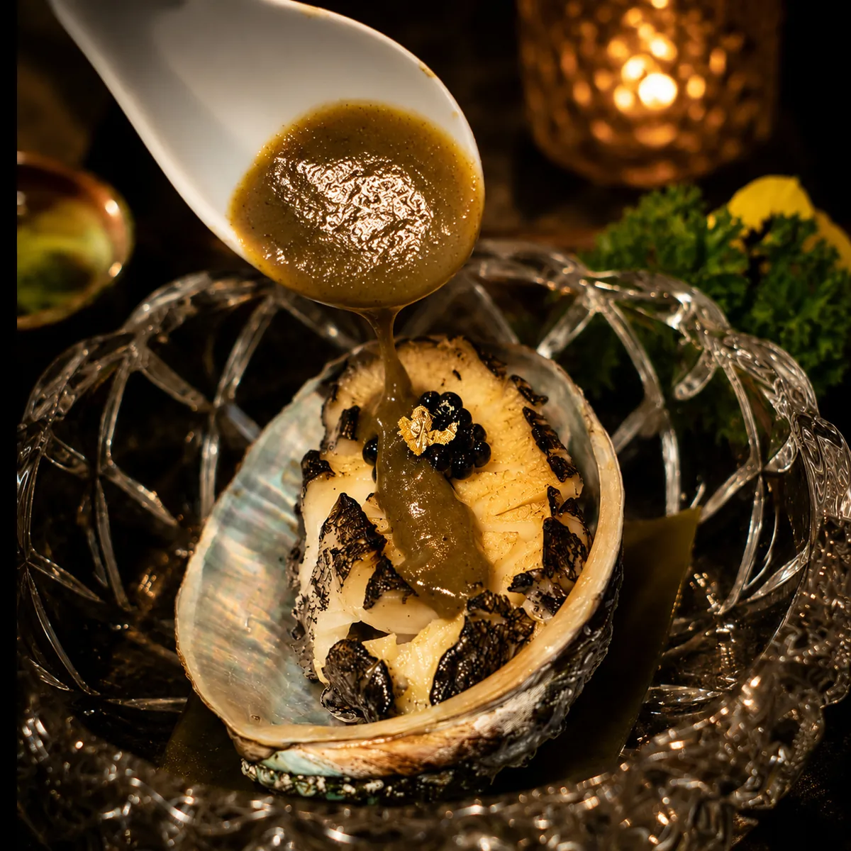 Món bào ngư trong set Lẩu Omakase