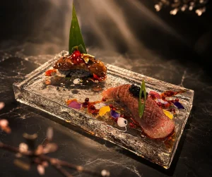 Sushi bò Wagyu A5 và sushi gan ngỗng trong hành trình Omakase tại The GU