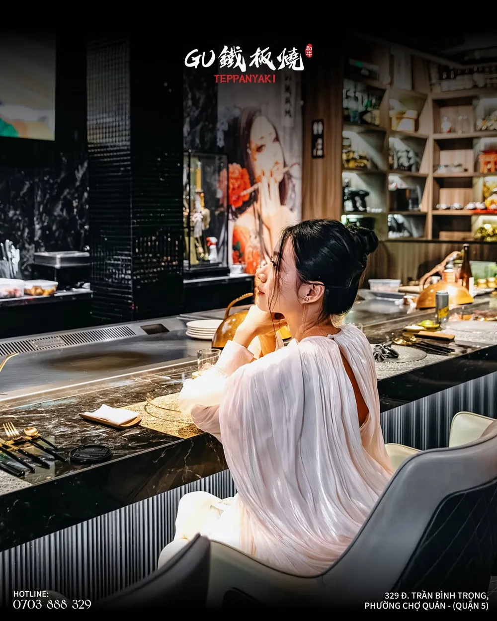 Khách ngồi trực diện bếp Teppanyaki tại The Gu